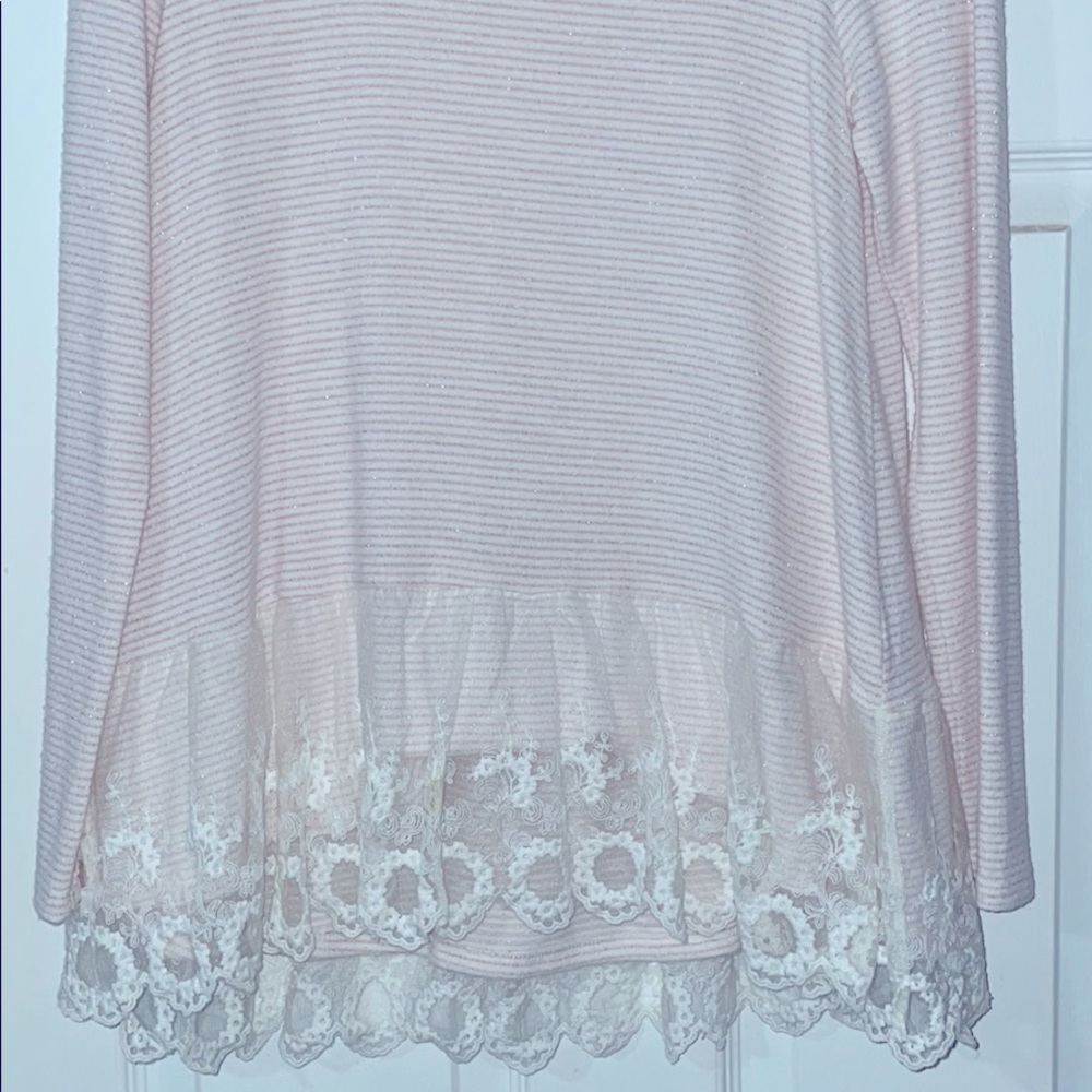 size small long sleeve top